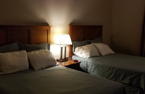 West Carthage Hotel | Pleasant Night Inn