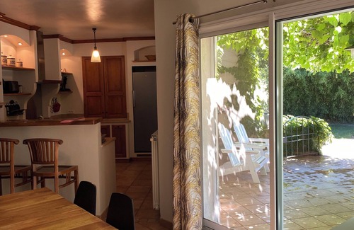 Maillane House | Pleasant villa near St Rémy de Pce, heated pool * and large garden