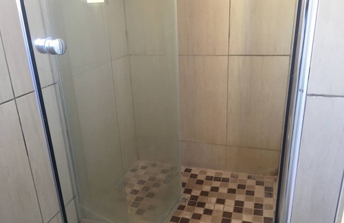 Ghanzi House | Pleassure Suites