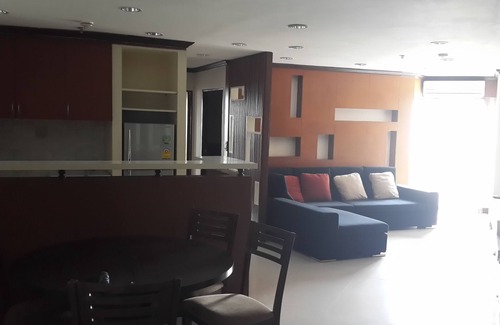 Makkasan Condo | Ploenchit Superb Location, 86sqm, nearby Bumrungrad Hospital - minimum 30 days
