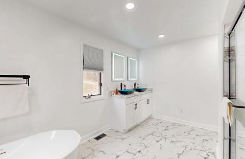Bumpass House | Plum Paradise
