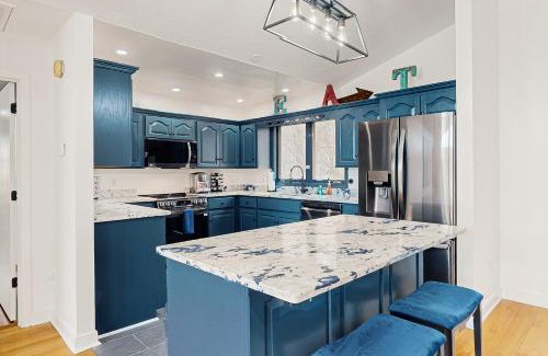 Bumpass House | Plum Paradise