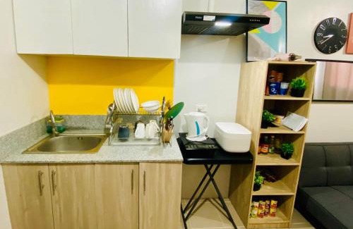 Basak Apartment | Plumera Condo Near Airport Malls & Schools with Elevator