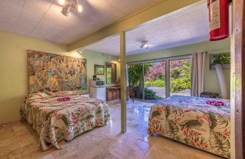 Haiku House | Plumeria Room on a Lush Farm on Maui's North Shore
