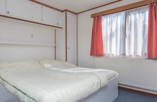 Ommel Resort | PM Peelchalet - Three Bedroom Resort, Sleeps 6