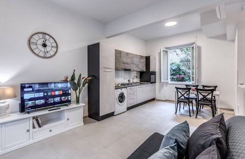 Quartiere XIII Aurelio Apartment | PMT APT