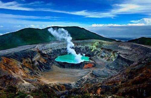 Poas Volcano National Park Cabin | Poas Volcano & La Paz Waterfall Cabins