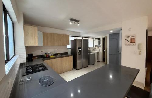 El Poblado Apartment | Poblado la 10