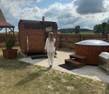 Miłomłyn Villa | Pod skrzydłami