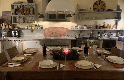 Pienza House | Podere Fontebernardi, authentic Tuscan farmhouse overlooking Pienza.