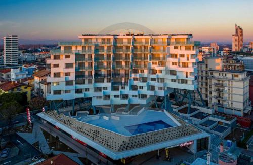 Jesolo Apartment | Podium