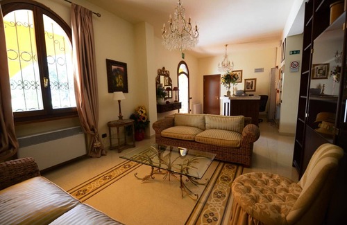 Monsummano Terme House | Poggio Degli Olivi