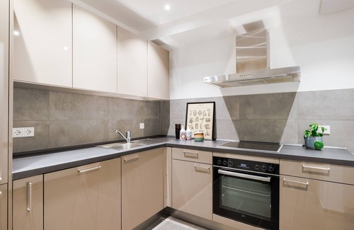 Aachen Apartment | POHA Stay Aachen