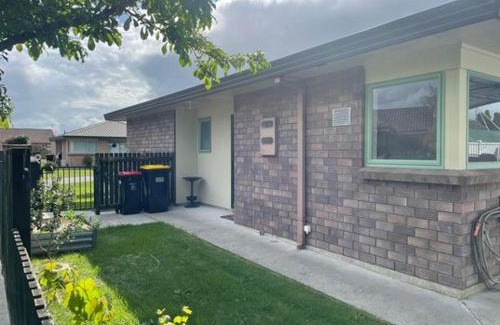 Matamata House | POHUTUKAWA PLACE