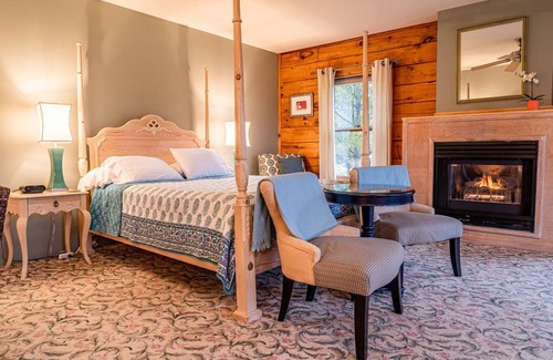 Point Au Roche Cabin | Point au Roche Lodge