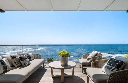 Newport House | Point Break - Newport Beach