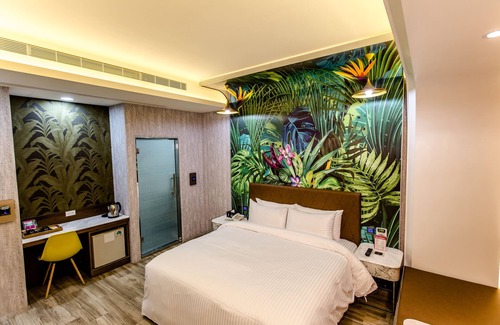 Pingzhen District Hotel | Point Motel