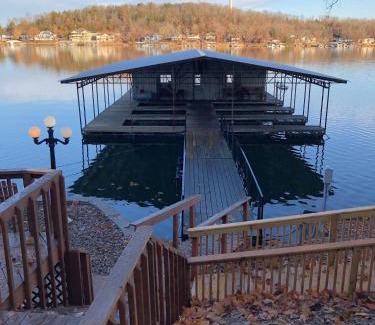 Camdenton Resort | Point View Resort