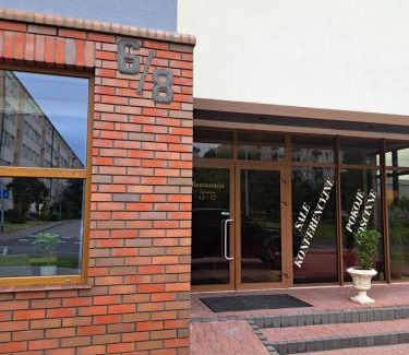 Tomaszow Mazowiecki Apartment | Pokoj dwuosobowy z łazienka osobne łózka