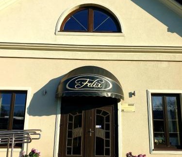 Slupsk Bed & Breakfast | Pokoje Felix