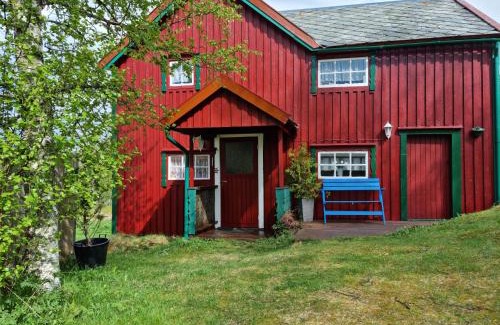 Nygardsjøen Ski Chalet | Polar Cottage House Bodø