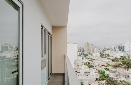 Country Club Apartment | Polished 2BR with Balcony in San Isidro