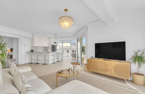 Marbella City Centre Apartment | POLO Apartments, Jacaranda 8