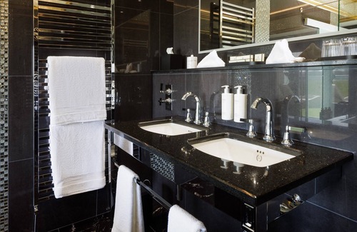 Priors Marston Hotel | Polo Club Hotel