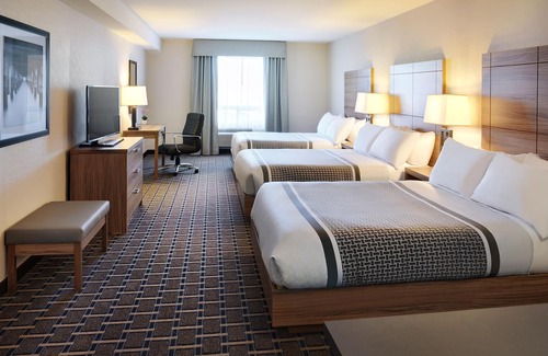 County of Vermilion River Hotel | Pomeroy Inn And Suites Vermilion