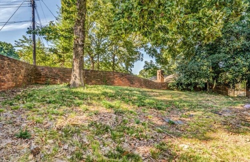 Whitehaven House | Pomona Cottage