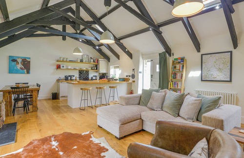 Newton Abbot Cottage | POND COTTAGE, pet friendly, with open fire in Widecombe-In-The-Moor