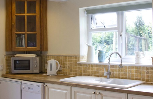 Ampney Crucis Cottage | Pond House Cottage