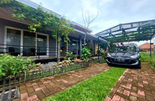 Majalengka Ski Chalet | Pondok Wammy Syariah