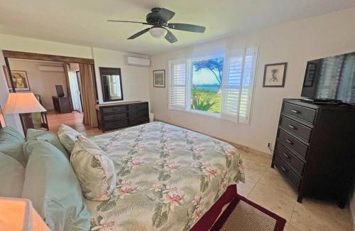 Kapaa Apartment | Pono Kai Resort #A101 - A Welcoming 2 Bdrm - 2 Bath, Private Beachfront Vacation Home