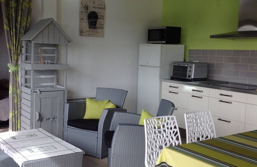 Pontchateau Cottage | Pontefract: rock of the house near the Brière