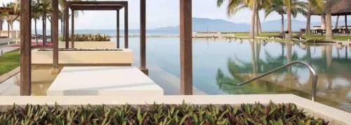 Olas Altas Apartment | Ponto Horizonte Manzanillo. Best place in Manzanillo! Luxury beach front condo, gorgeous views! Best place you can stay!with up to 8 people.
