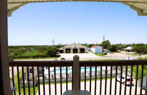 Ocracoke Hotel | Pony Island Inn