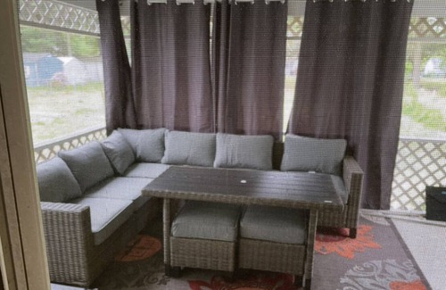 Dover House | Pool, Bally’s Casino/International Speedway, near AF Base,Tax Free Shopping
