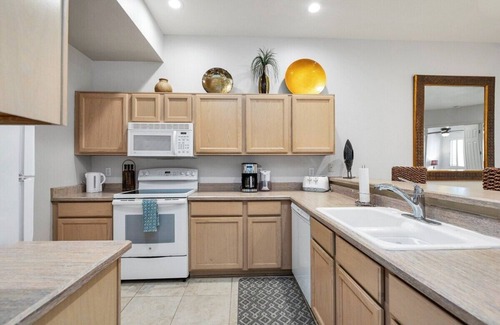 McCormick Ranch Condo | Pool Side, 1st Floor, Lake Subdivision, Walkable, Pet Friendly, Family Friendly