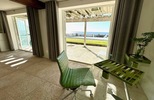 Paget Condo | "Poolside", Grape Bay Beach, Paget