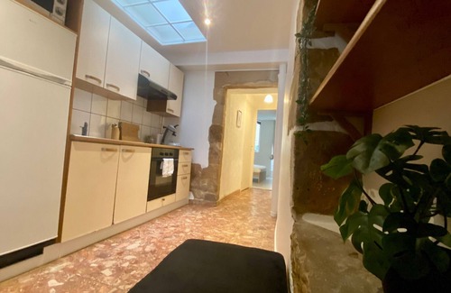 Nevers Apartment | Pop Boulevard