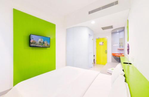 Gading Hotel | POP! Hotel Kelapa Gading