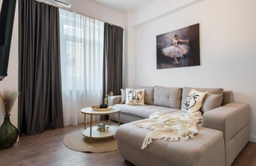 Bucharest City-Centre Apartment | Pop Up ApartHotel