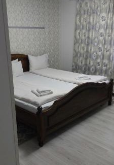 Dragomiresti House | POPAS VÂNĂTORu '