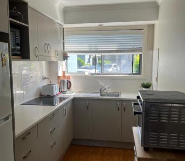 Cams Wharf Apartment | Poppies Lakeview Terrace - 2 Bedroom