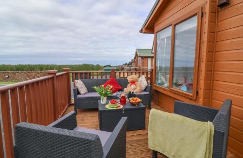 Mullacott House | Poppy Lodge