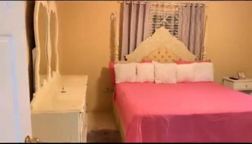 Old Harbour House | Pops villa mass