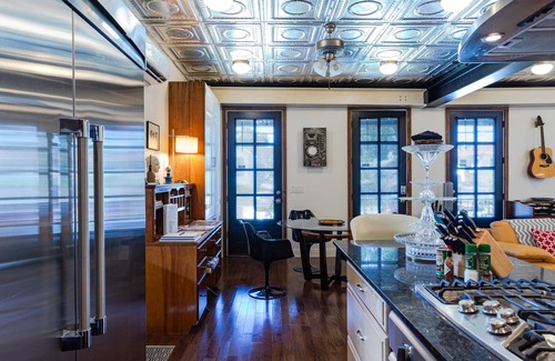 Mid-City House | Porch House W/Swim Spa/Pool &3 Big Screens To Enjoy