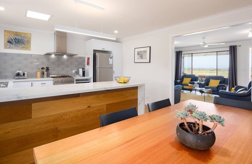 Port Albert House | Port Albert Waterview Retreat