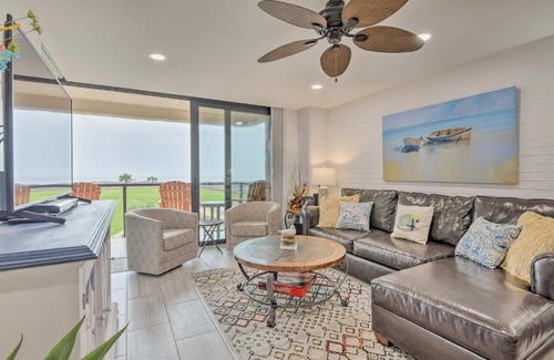 Port Aransas Apartment | Port Aransas Condo Community Perks, Walk to Beach